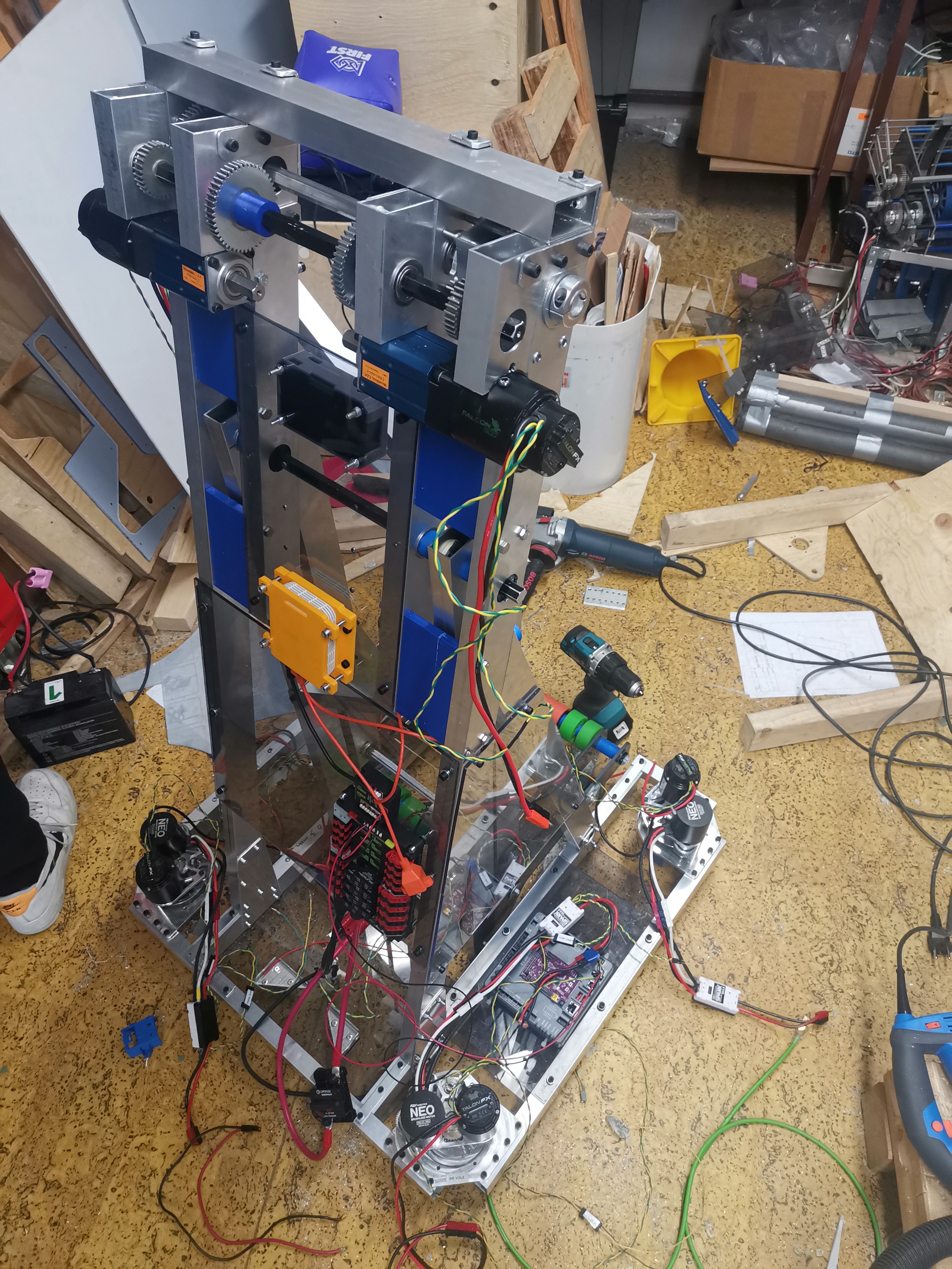 Stavba robota